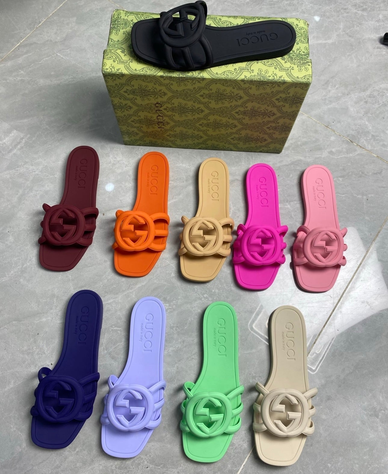 Amalfi Luxe Slide
